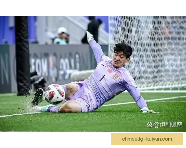 亚洲杯最佳门将表现持续提升，成为各队争夺的关键人物。